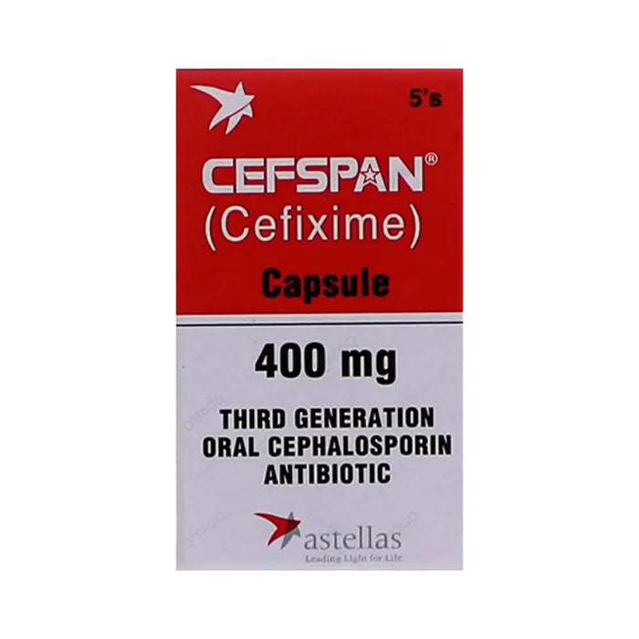 Cefspan 400mg tablets and syrup bottles displayed on a pharmacy counter in Pakistan